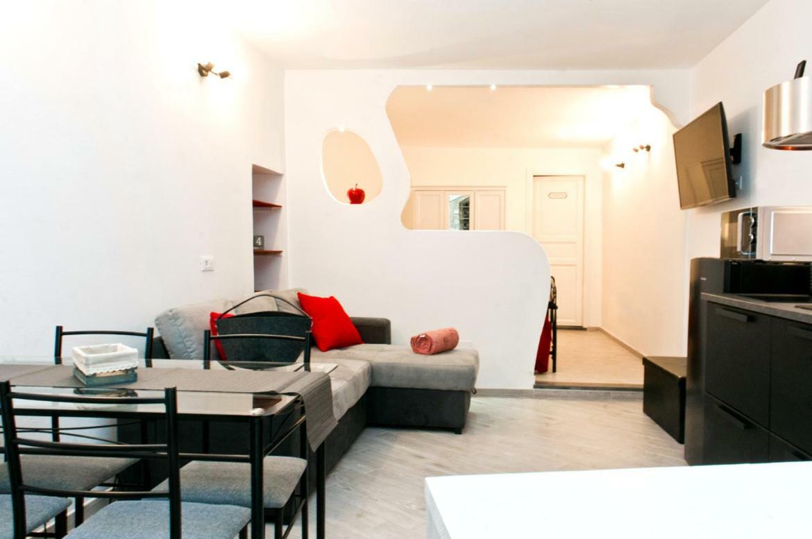 Apartamento Petite Lamarmora Cagliari Exterior foto